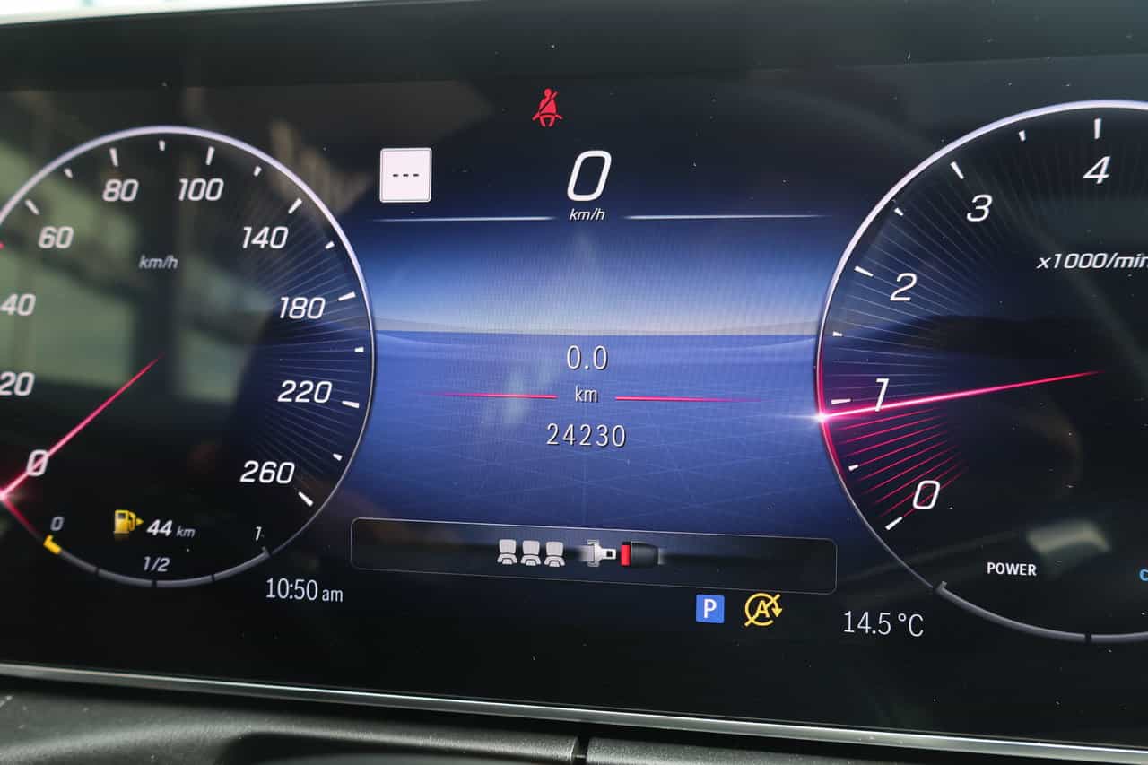 Image 25 Mercedes-Benz C-Class C300 2023