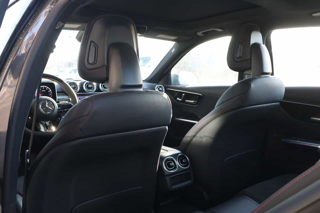 2023 Mercedes-Benz C-Class C43 AMG - Image 13