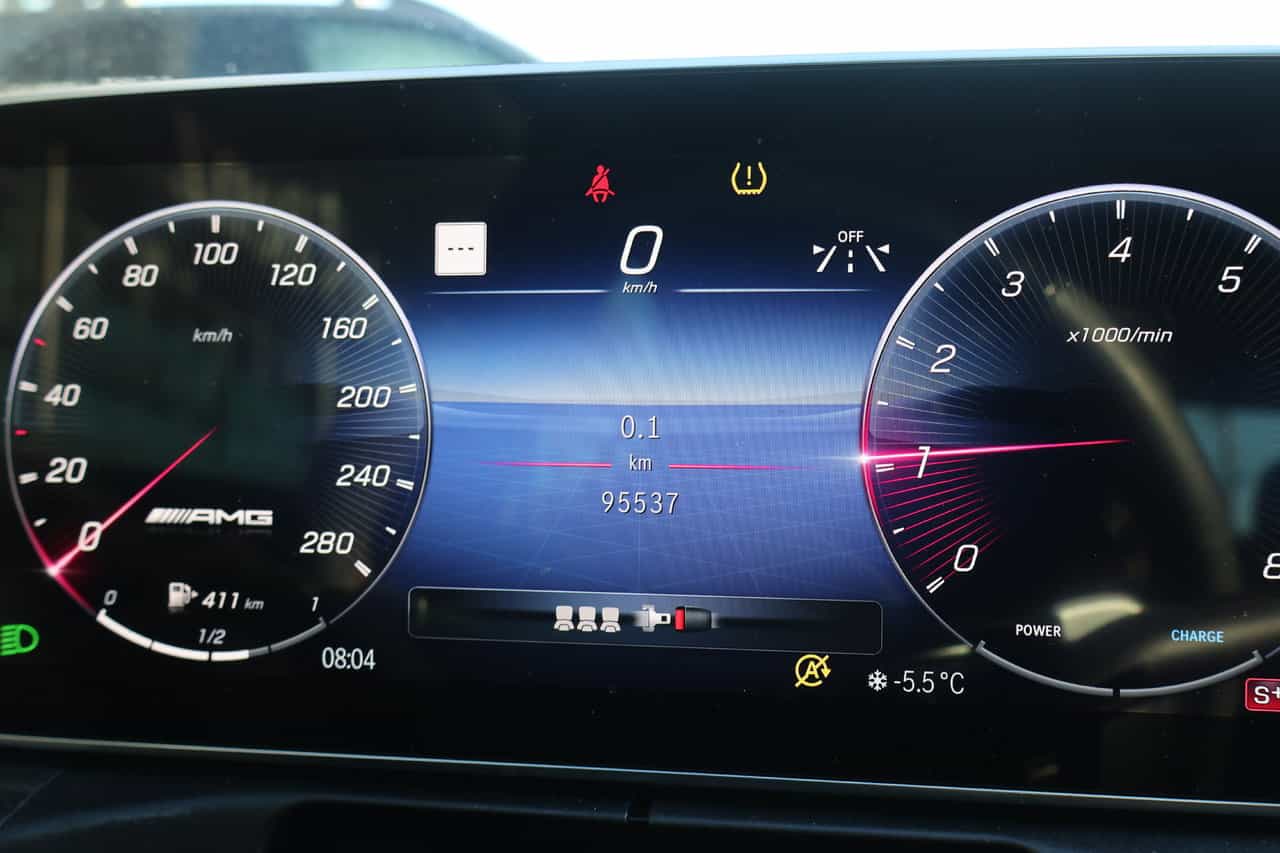 2023 Mercedes-Benz C-Class C43 AMG - Image 26