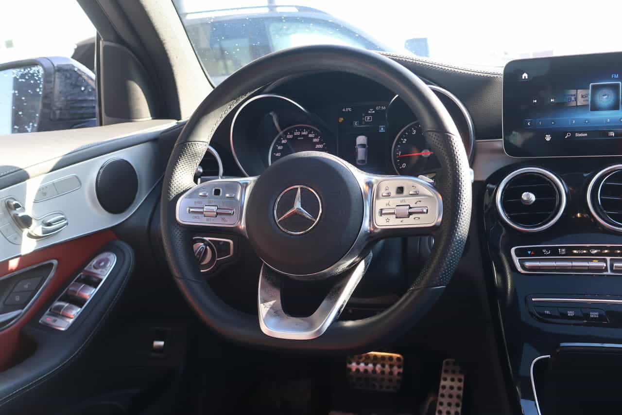 2023 Mercedes-Benz GLC GLC300 - Image 2