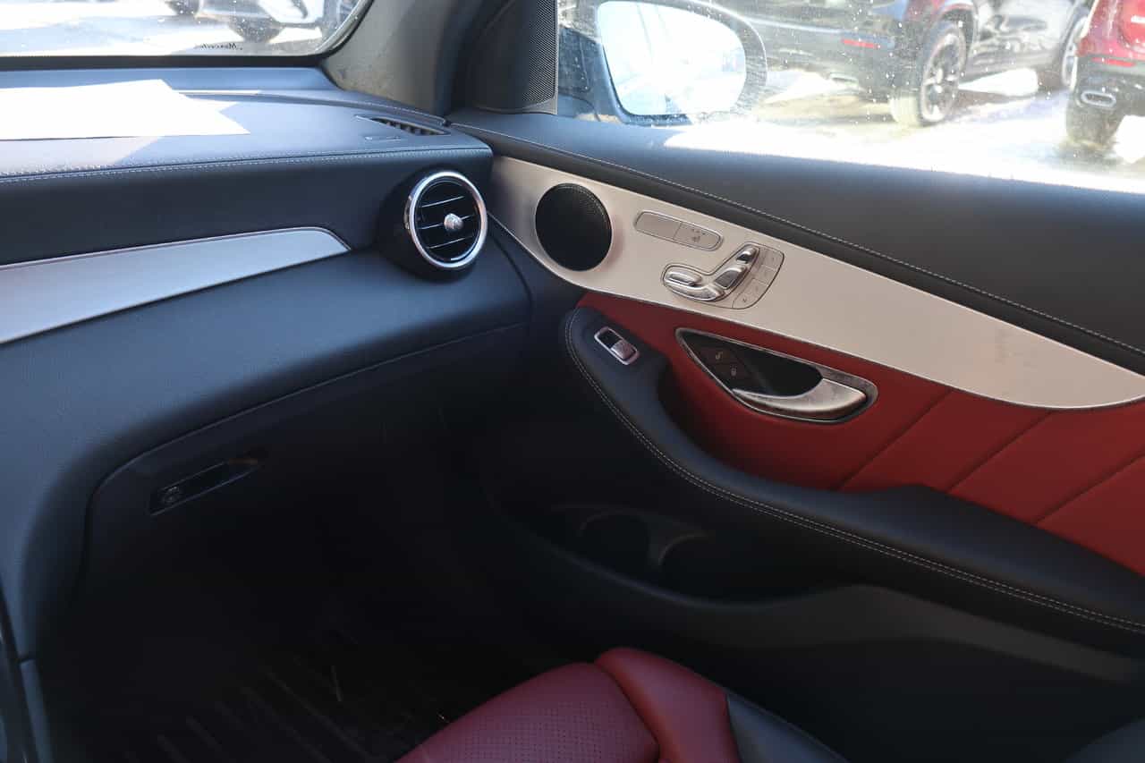 Image 15 Mercedes-Benz GLC-Class GLC300 2023