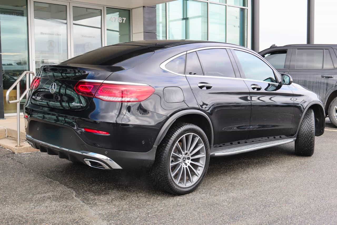 2023 Mercedes-Benz GLC GLC300 - Image 8