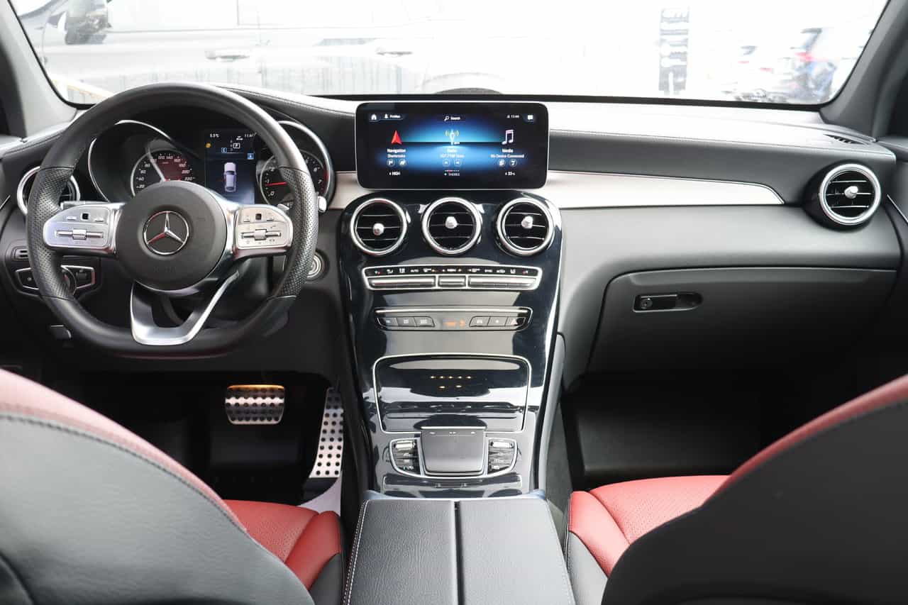 2023 Mercedes-Benz GLC GLC300 - Image 15