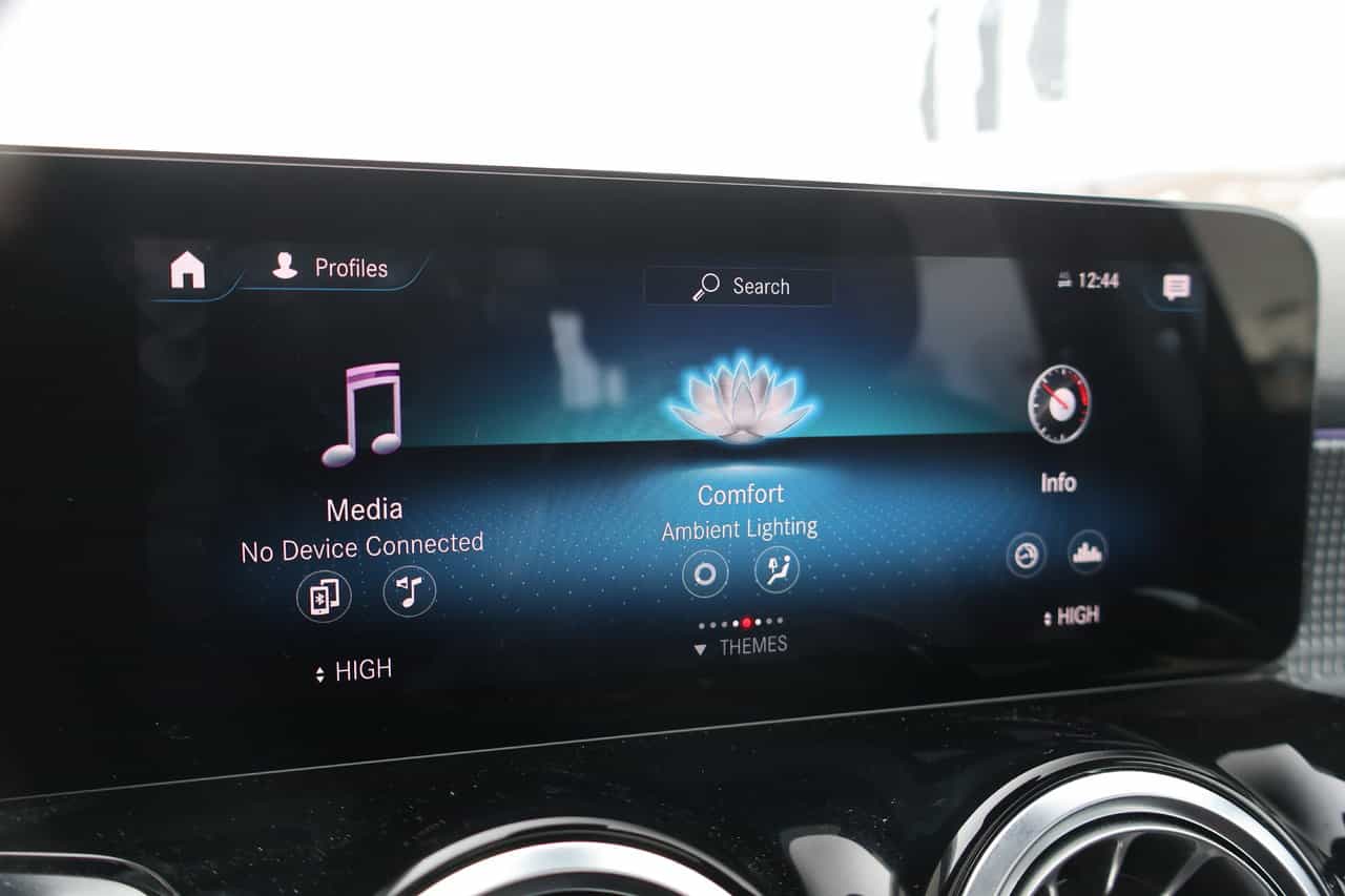 2022 Mercedes-Benz GLB GLB250 - Image 22