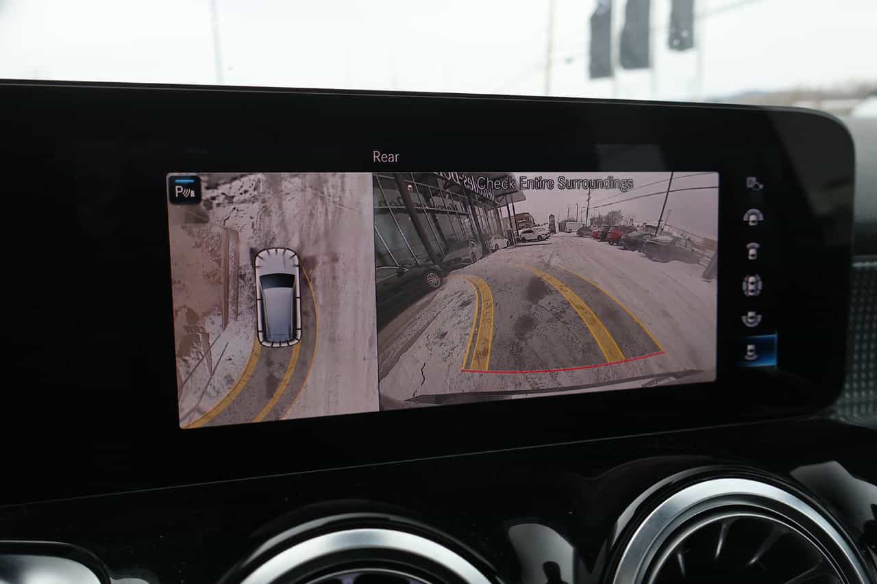 2022 Mercedes-Benz GLB GLB250 - Image 26