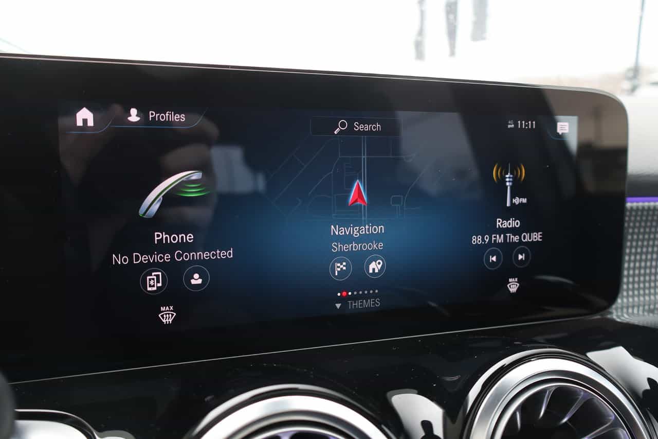 2022 Mercedes-Benz GLB GLB250 - Image 19