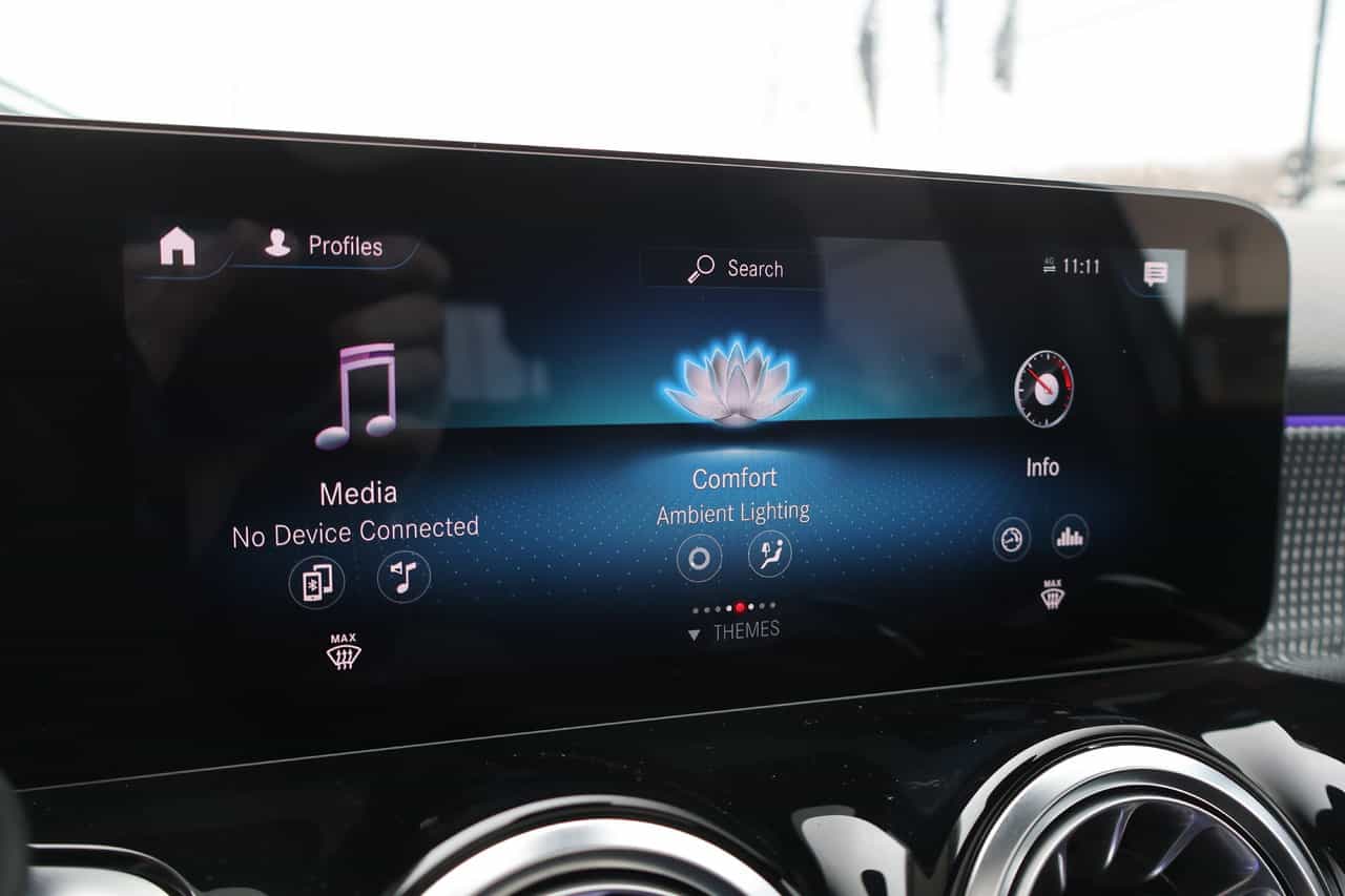 2022 Mercedes-Benz GLB GLB250 - Image 20