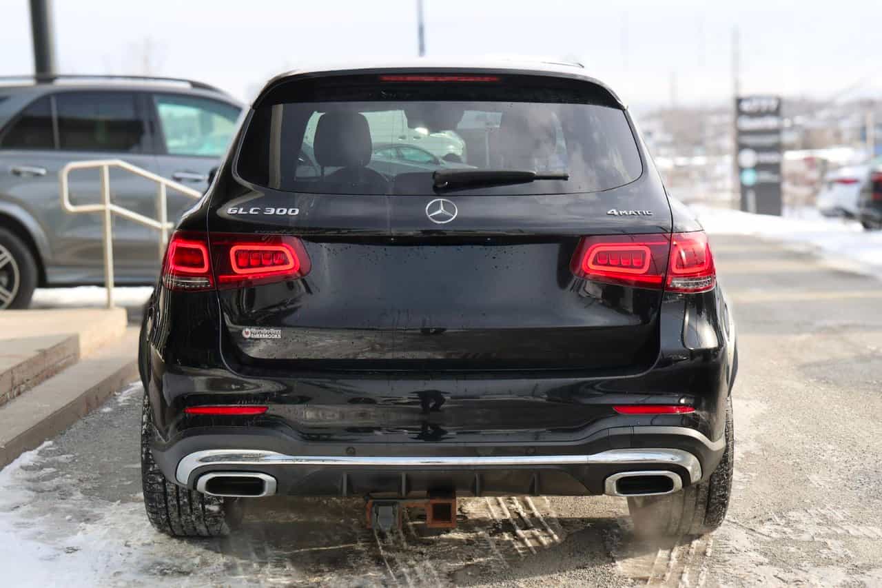 Image 9 Mercedes-Benz GLC-Class GLC300 2021