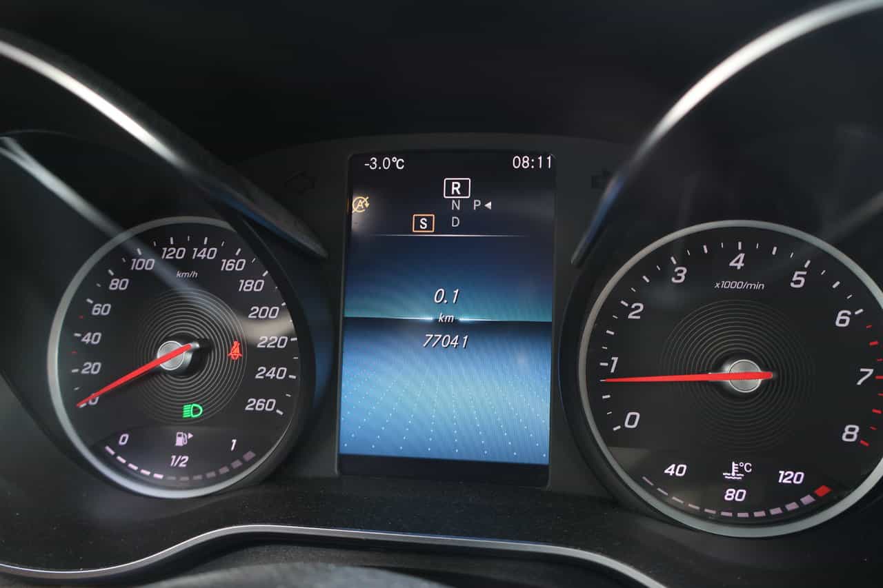 Image 22 Mercedes-Benz GLC-Class GLC300 2021