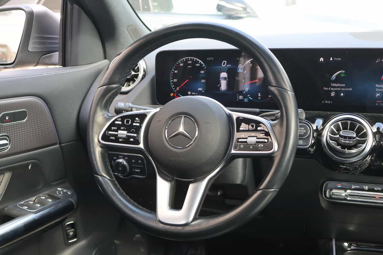 Image 2 Mercedes-Benz GLA GLA250 2023