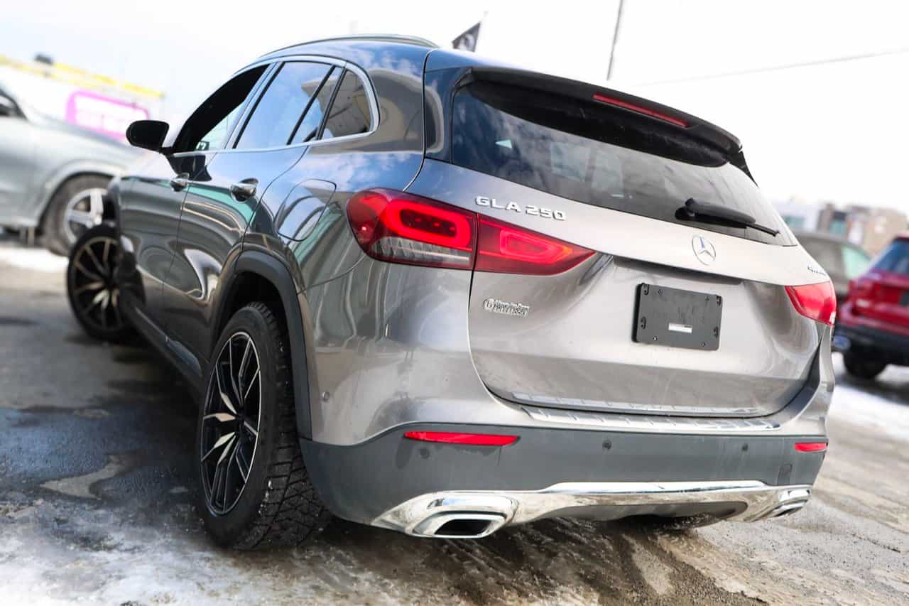 2023 Mercedes-Benz GLA GLA250 - Image 11