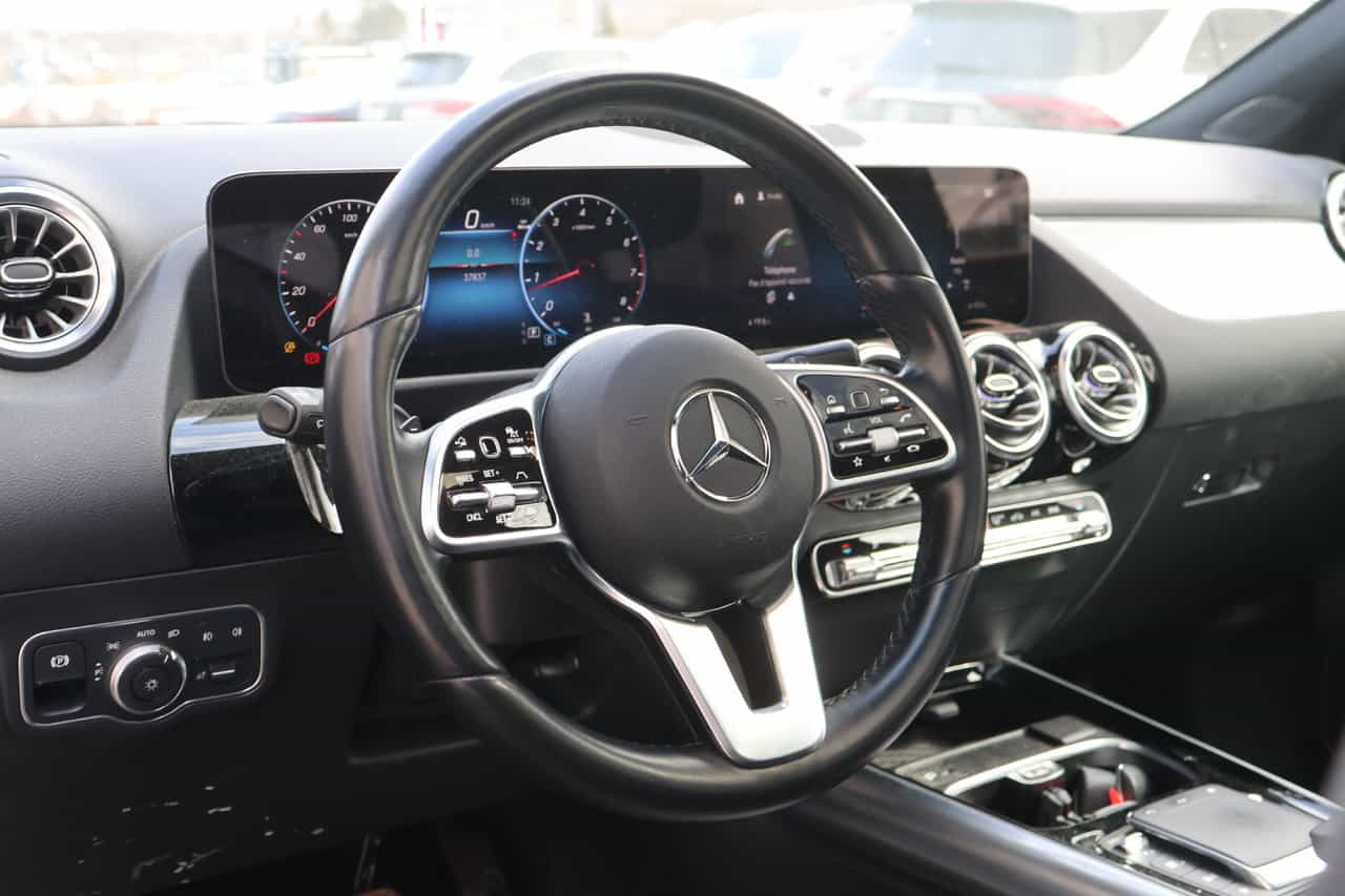 2023 Mercedes-Benz GLA GLA250 - Image 13