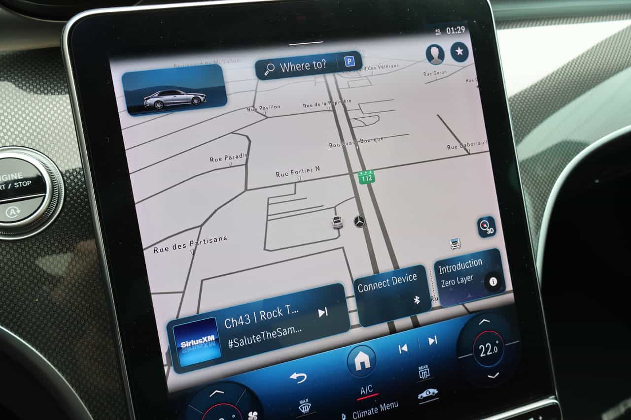 2023 Mercedes-Benz C-Class C43 AMG - Image 18