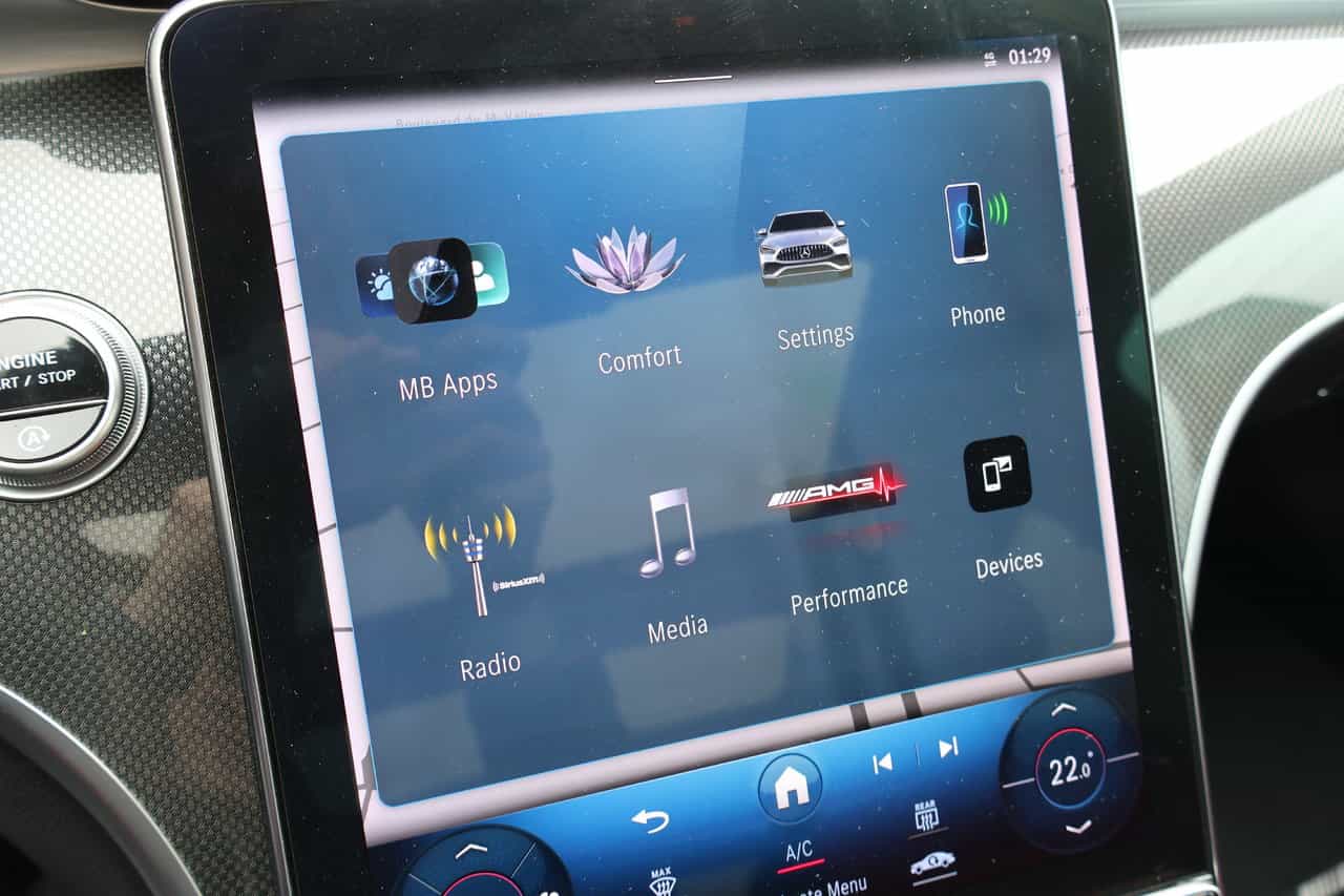 2023 Mercedes-Benz C-Class C43 AMG - Image 19