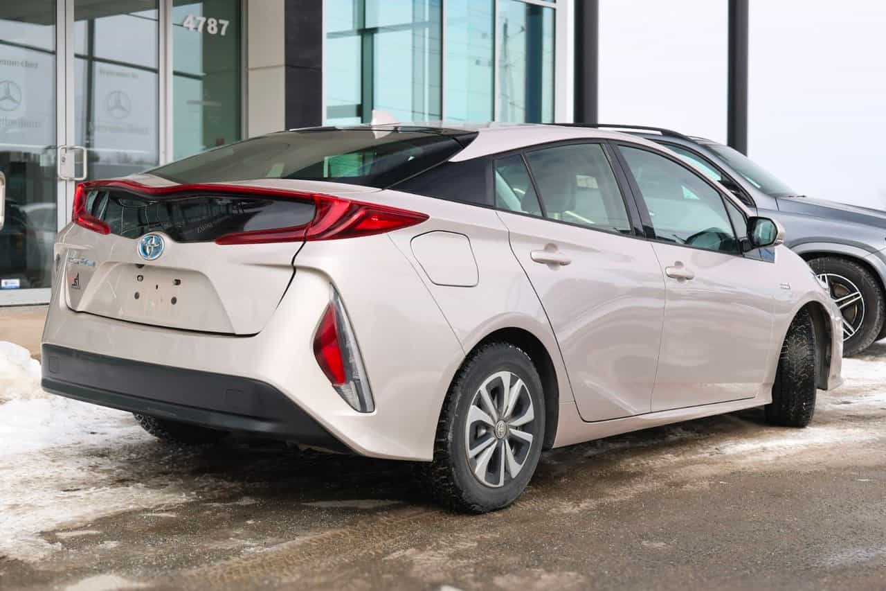 Image 9 Toyota Prius Prime 2019