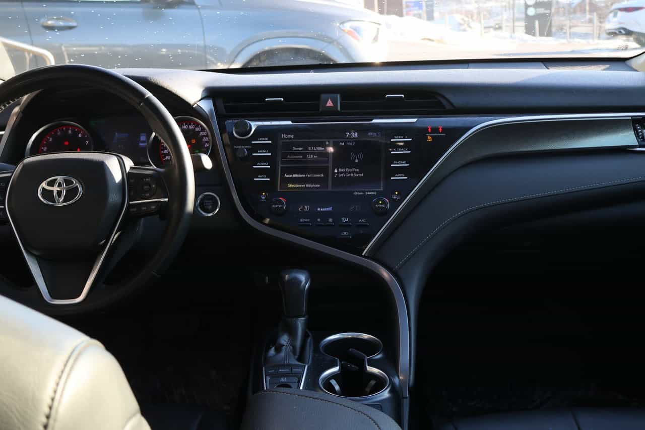 Image 13 Toyota Camry XSE 2018