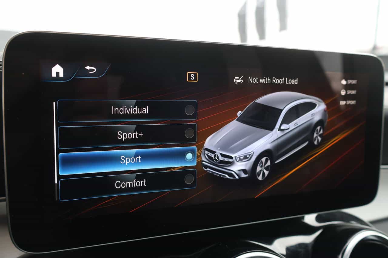 Image 21 Mercedes-Benz GLC-Class GLC300 2023