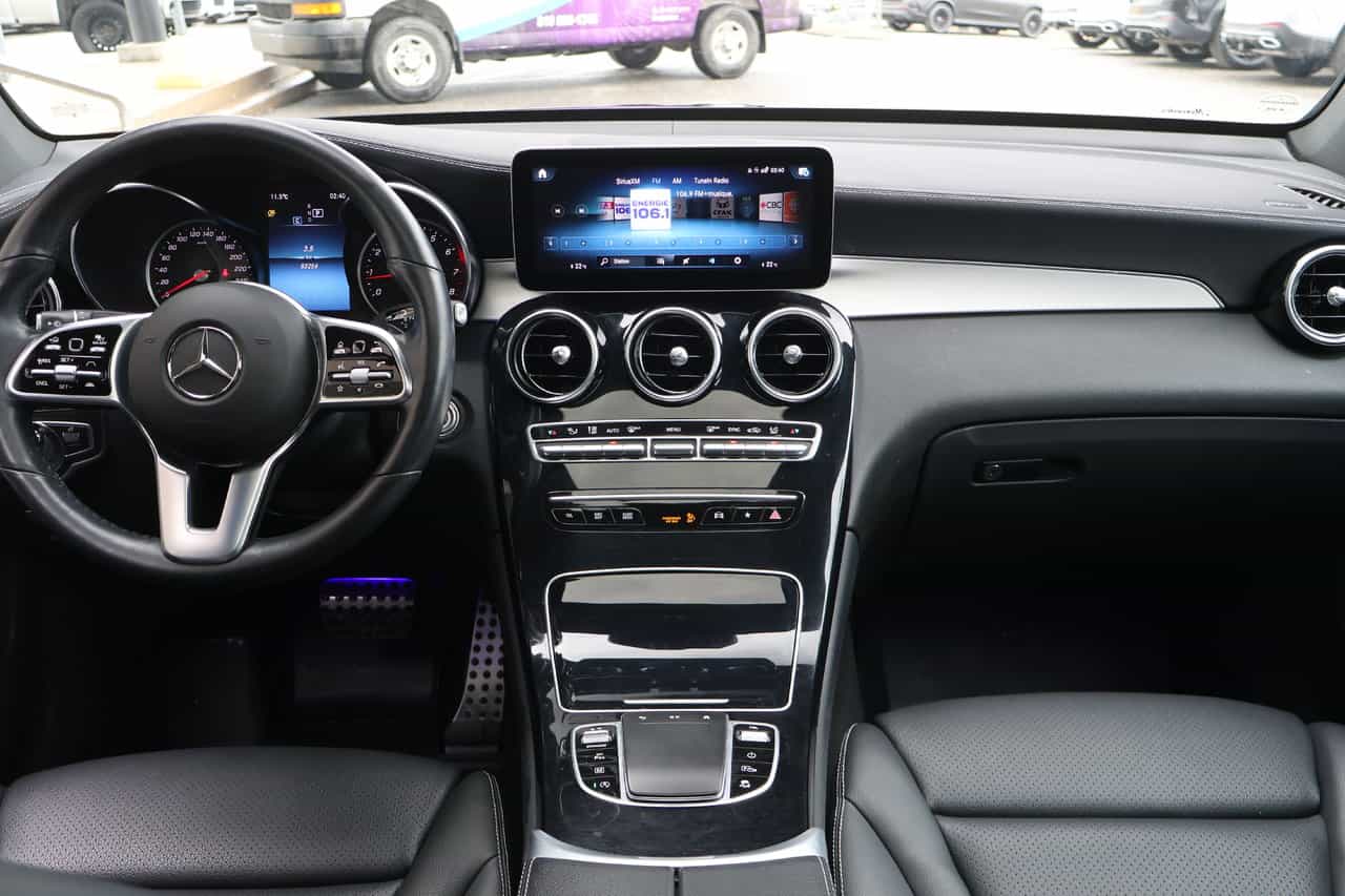 2023 Mercedes-Benz GLC GLC300 - Image 15