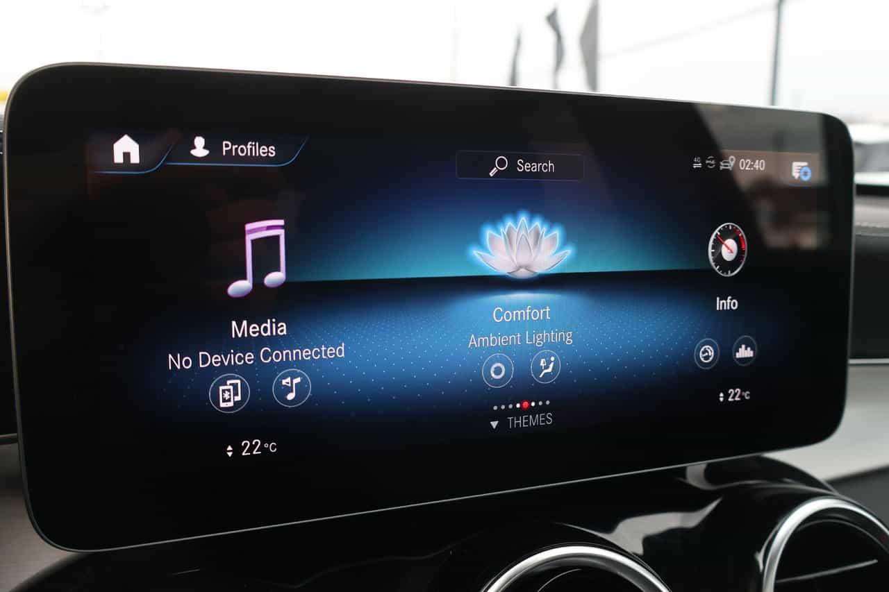 2023 Mercedes-Benz GLC GLC300 - Image 21