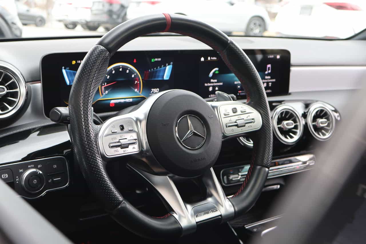 2020 Mercedes-Benz A-Class A35 AMG - Image 11