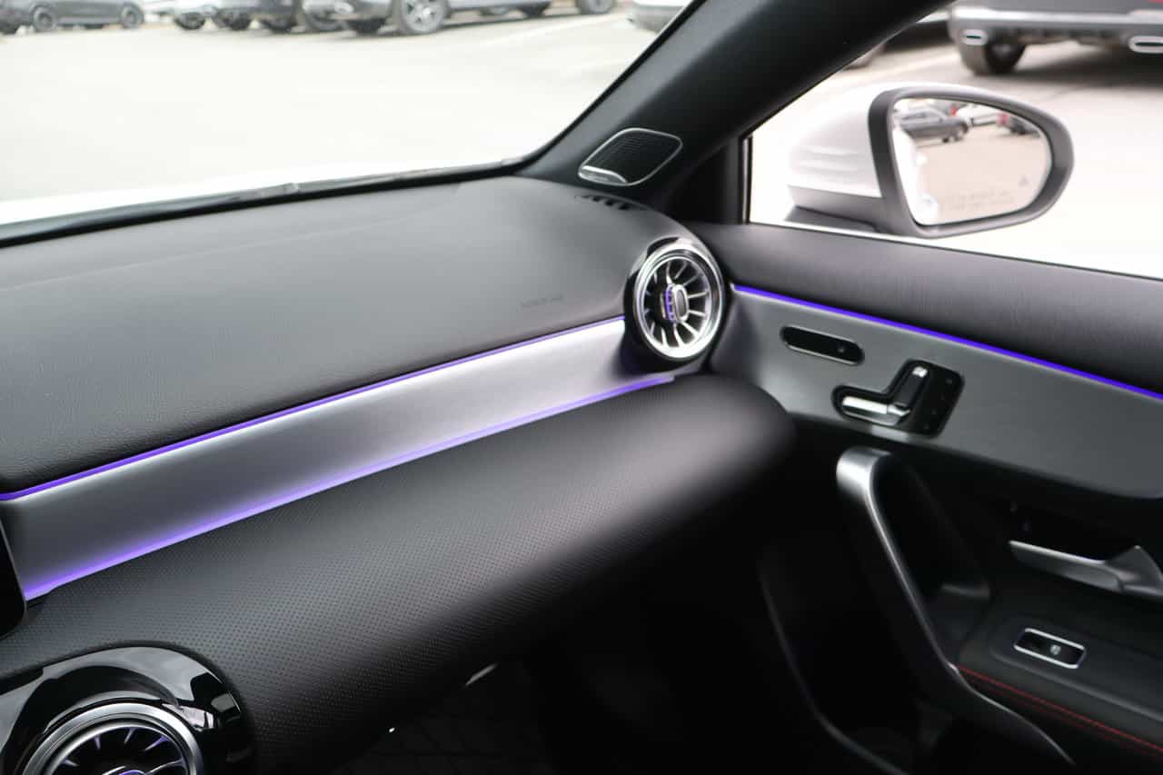 2020 Mercedes-Benz A-Class A35 AMG - Image 19