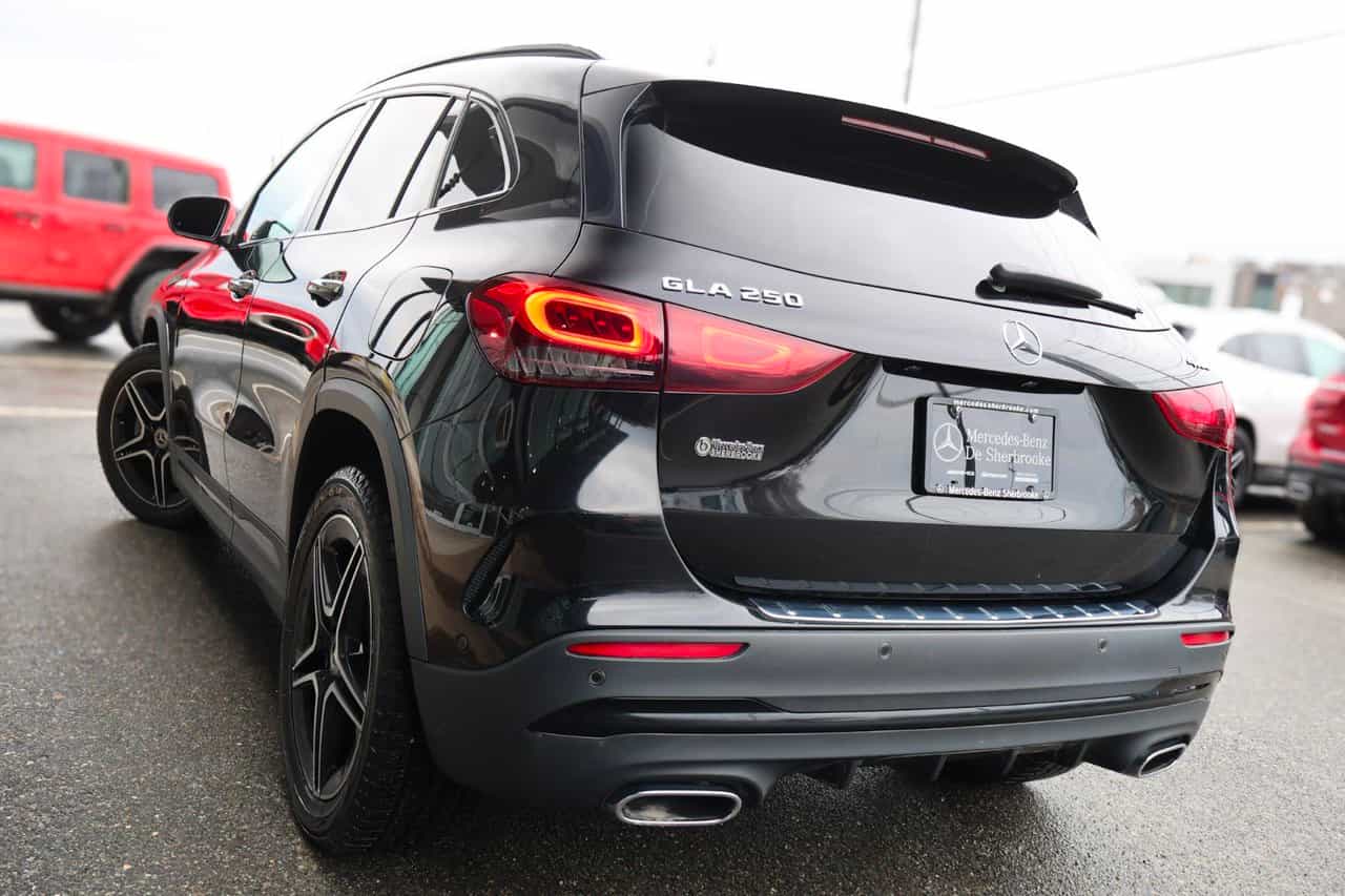 2022 Mercedes-Benz GLA GLA250 - Image 10