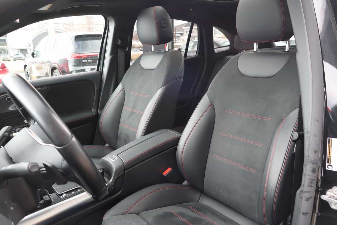 2022 Mercedes-Benz GLA GLA250 - Image 13