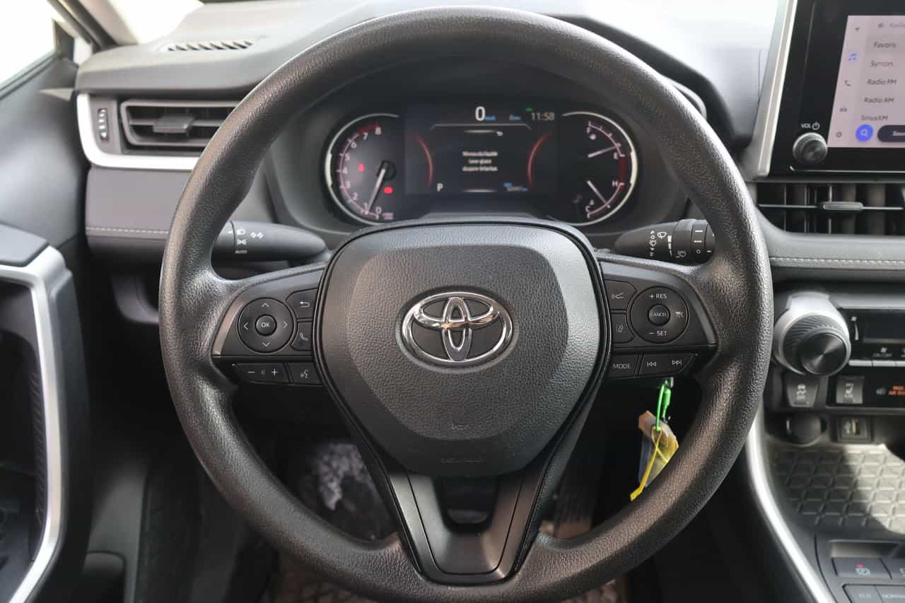 2024 Toyota Rav4 LE - Image 14