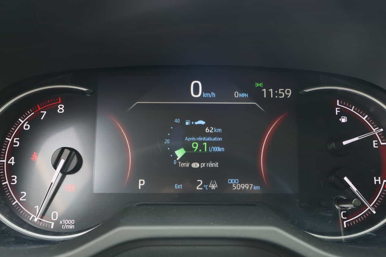 2024 Toyota Rav4 LE - Image 22