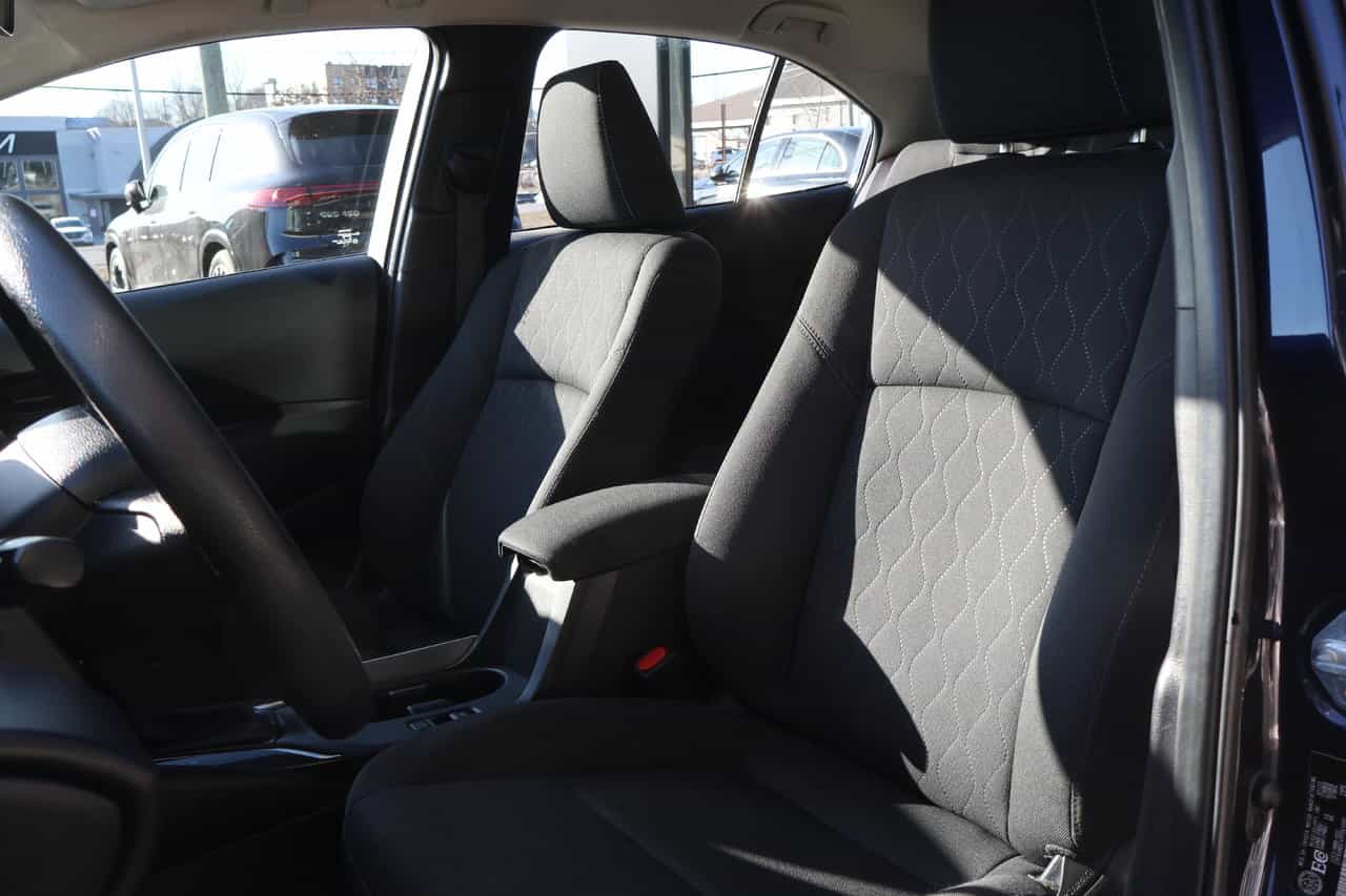 2023 Toyota Corolla Le Cvt - Image 10