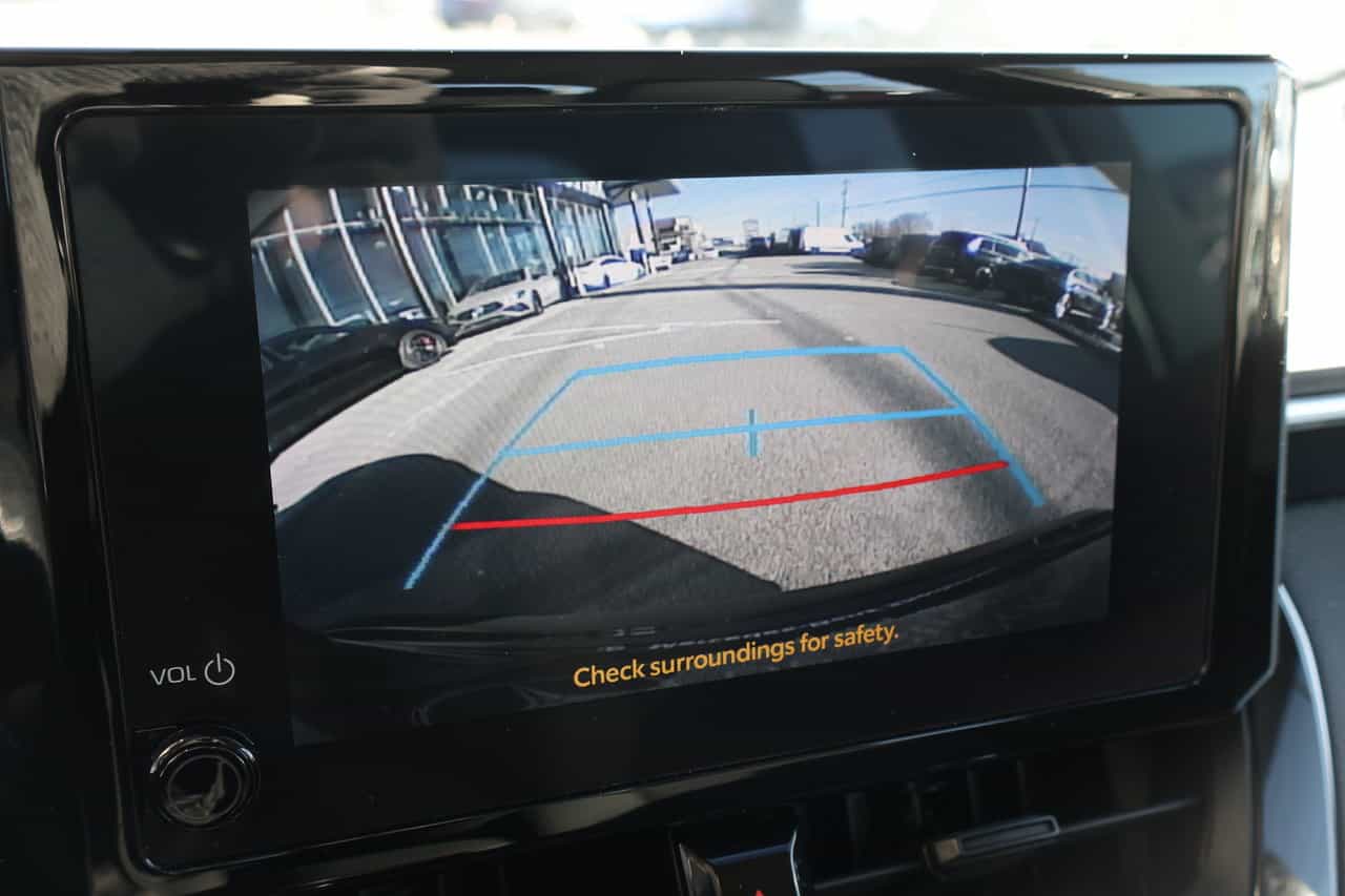 2023 Toyota Corolla Le Cvt - Image 18