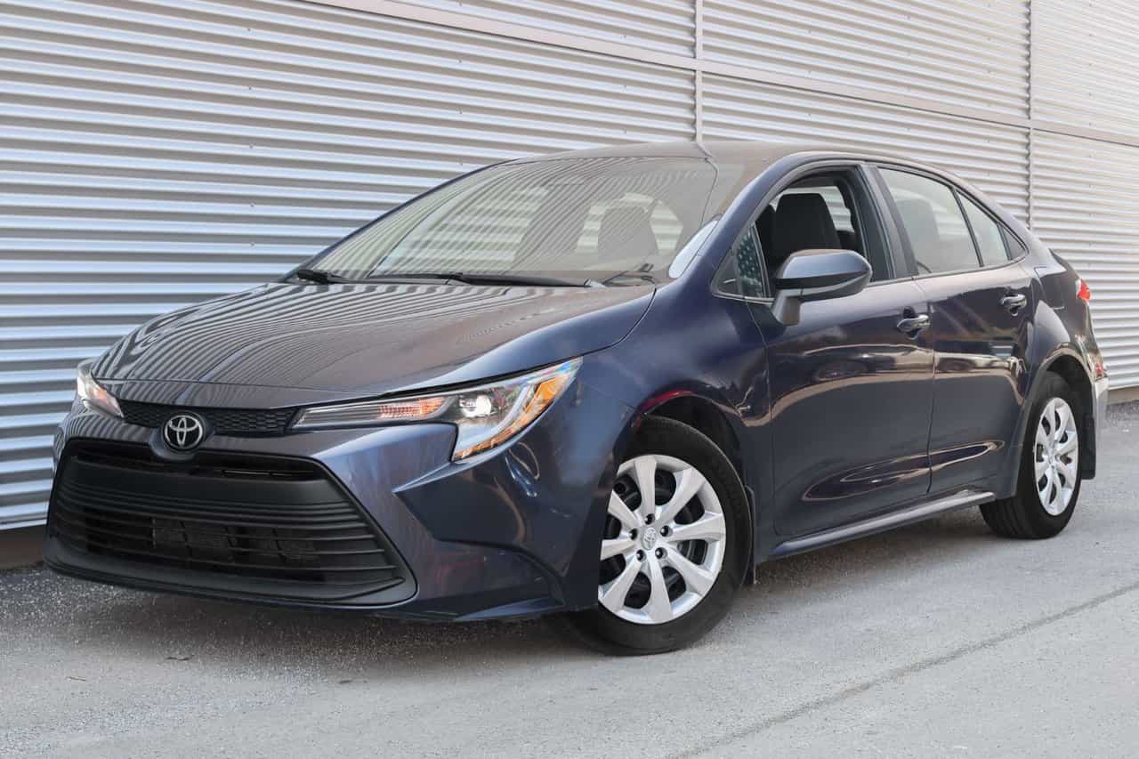 2023 Toyota Corolla Le Cvt - Image 1