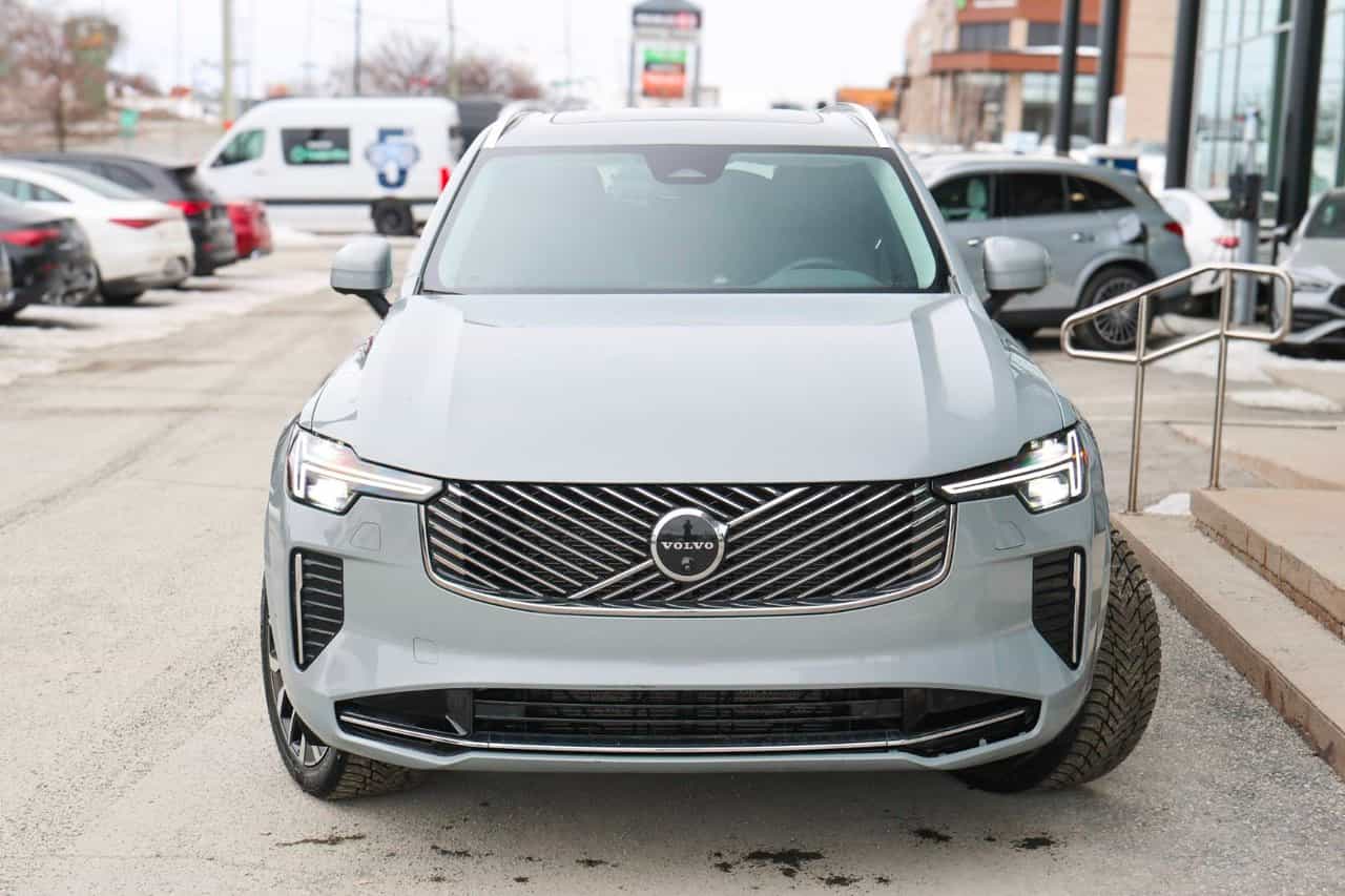 Image 5 Volvo XC90 B6 - Plus 2025.5 2025