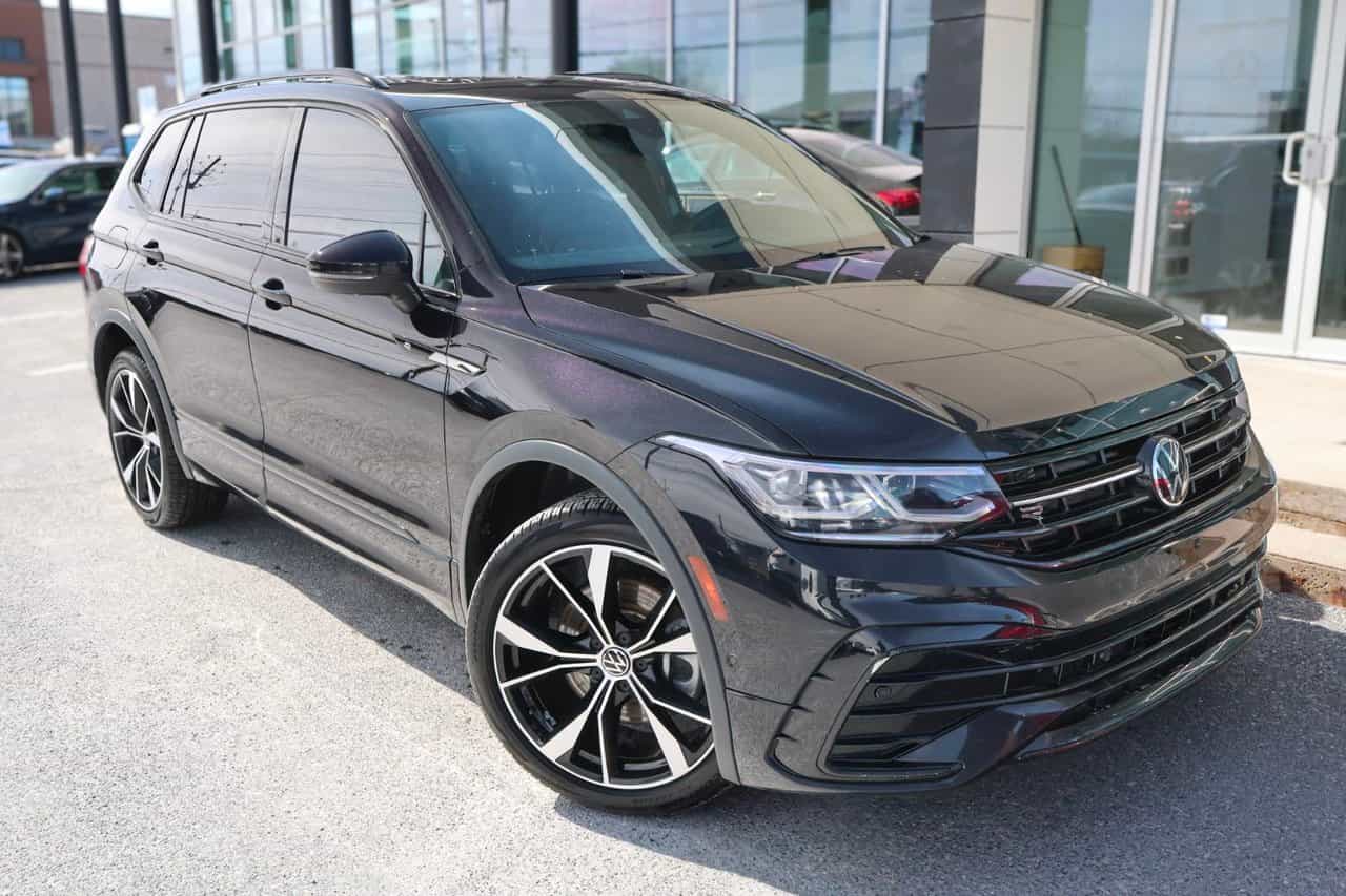 2022 Volkswagen Tiguan Highline R-Line - Image 4