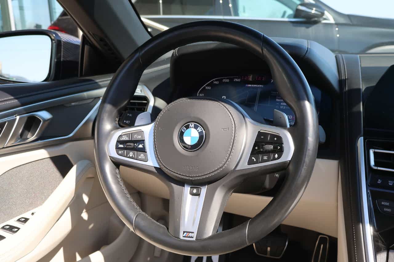 Image 2 BMW 8 Series M850i xDrive 2021