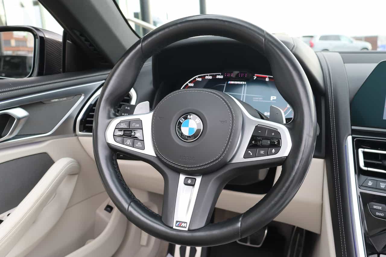Image 2 BMW 8 Series M850i xDrive 2021