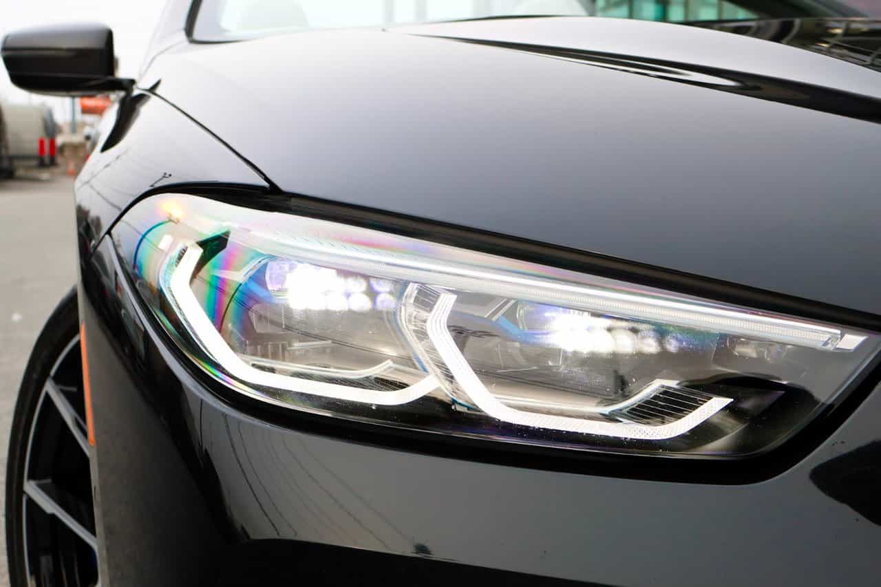 Image 6 BMW 8 Series M850i xDrive 2021