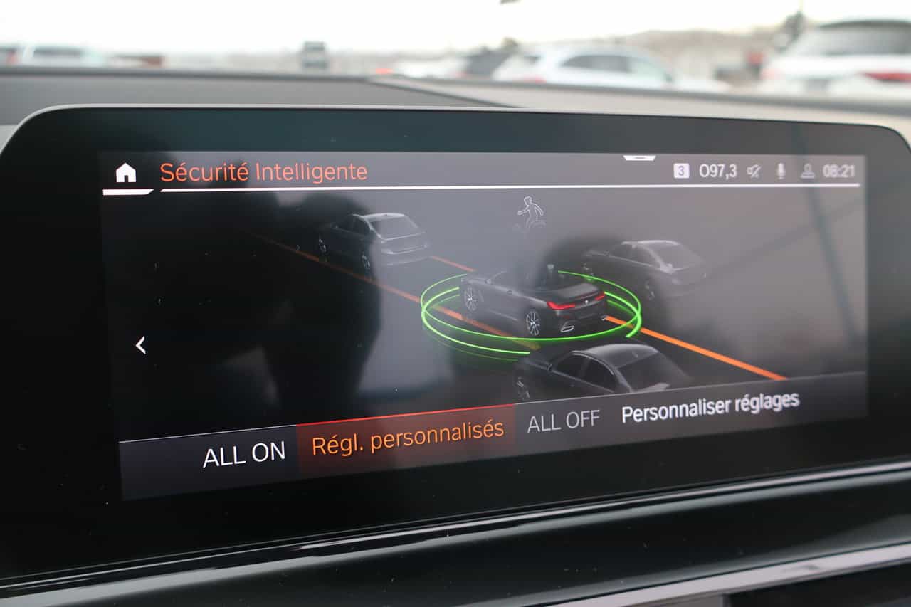 2021 BMW 8 Series M850i xDrive - Image 26