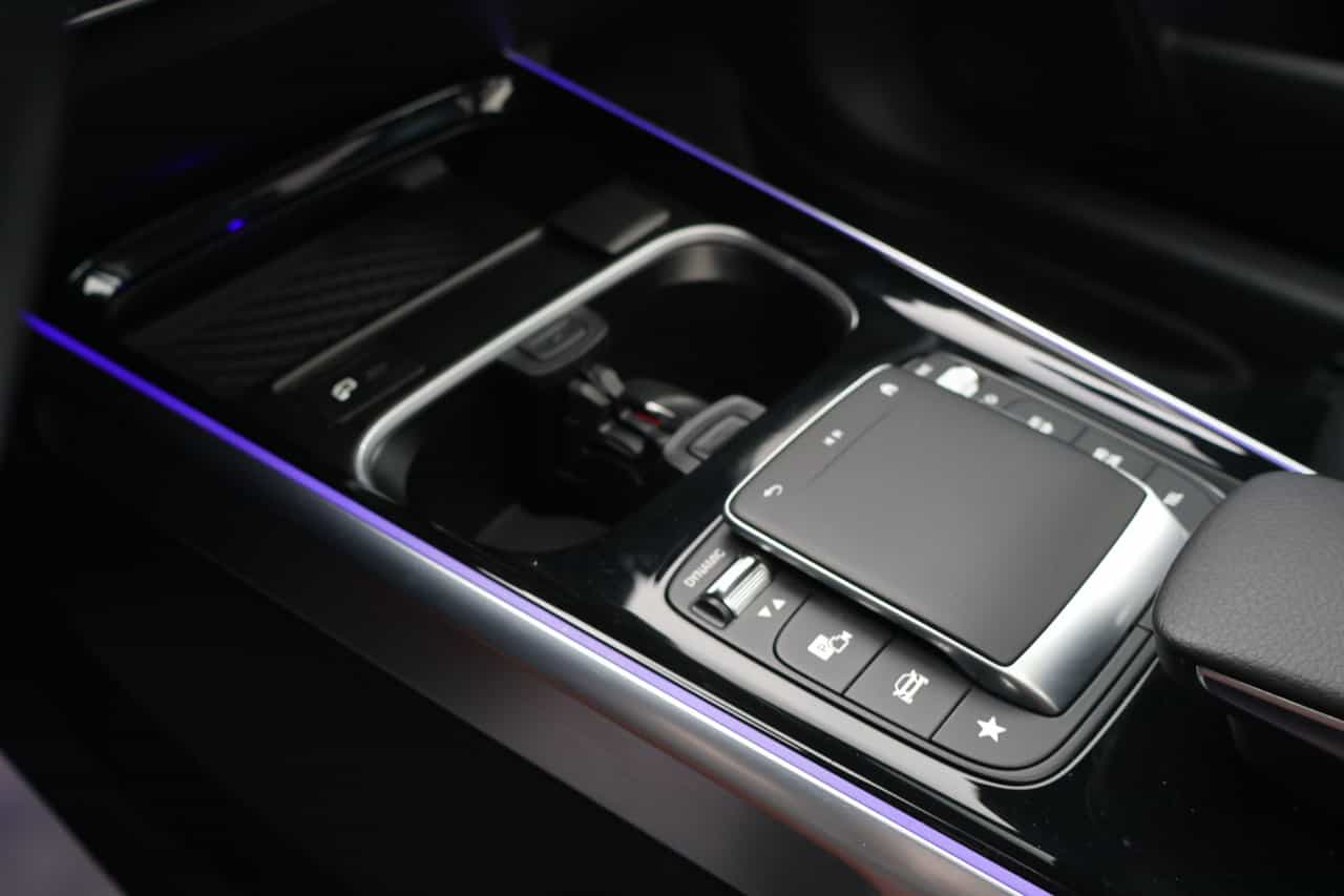 2023 Mercedes-Benz GLB GLB250 - Image 26