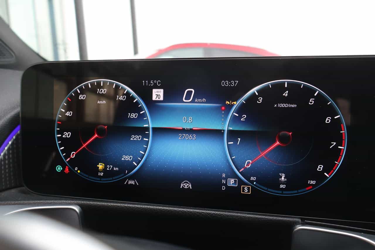 2023 Mercedes-Benz GLB GLB250 - Image 27