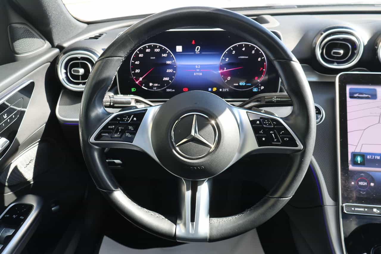 Image 14 Mercedes-Benz C-Class C300 2022