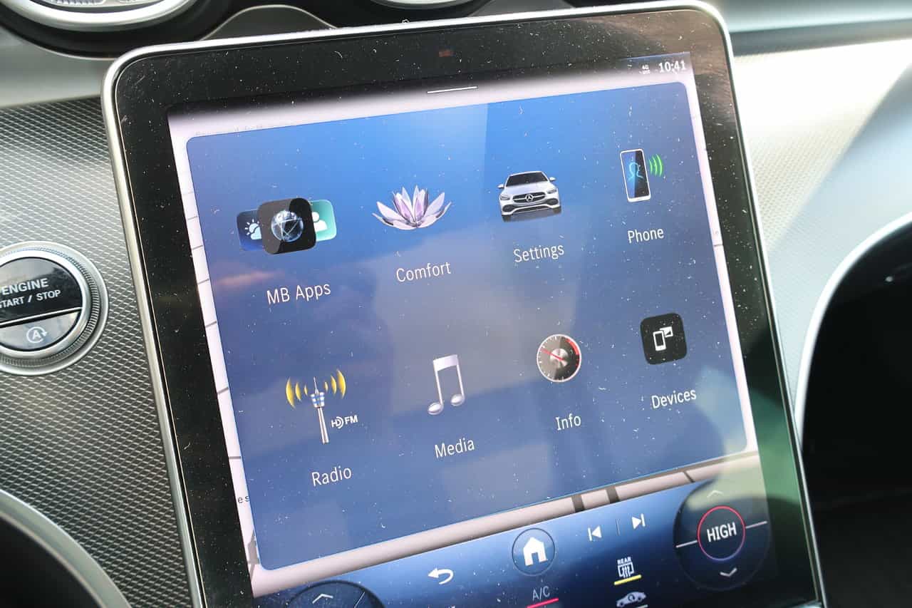 Image 18 Mercedes-Benz C-Class C300 2022