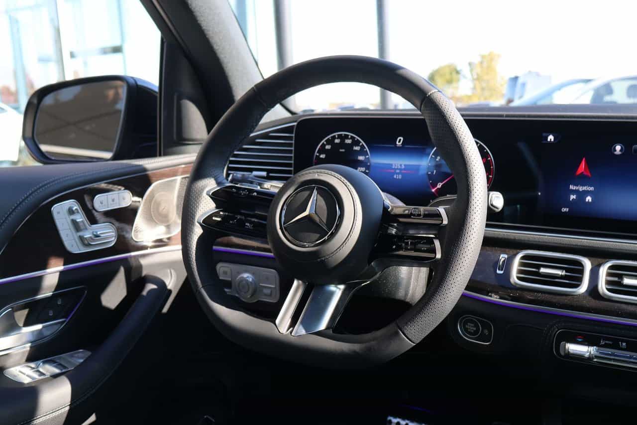 Image 2 Mercedes-Benz GLS GLS450 2025