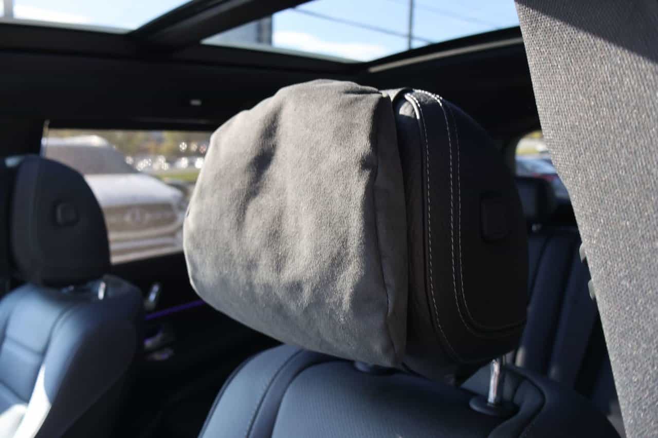 2025 Mercedes-Benz GLS GLS450 - Image 13