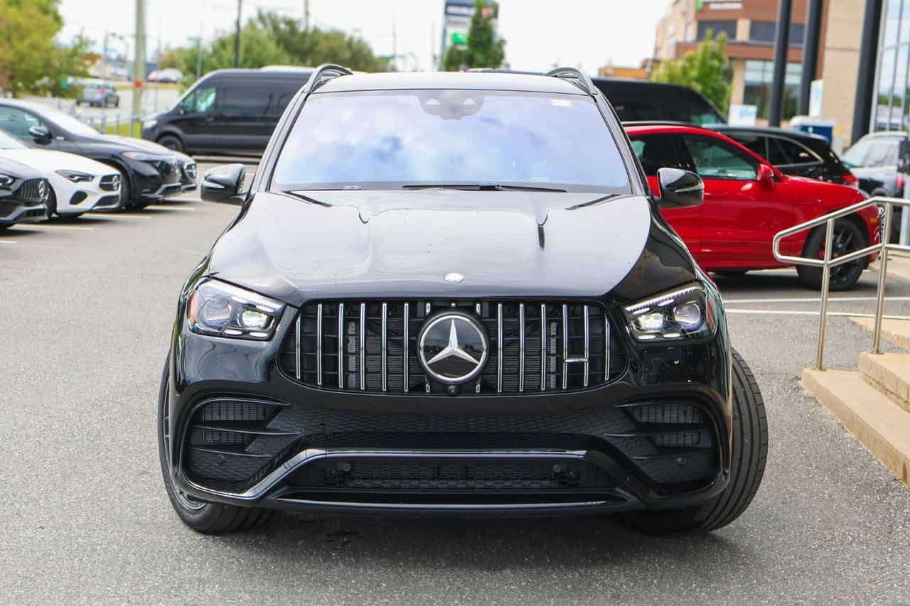 2025 Mercedes-Benz GLE-Class GLE63S AMG - Image 4