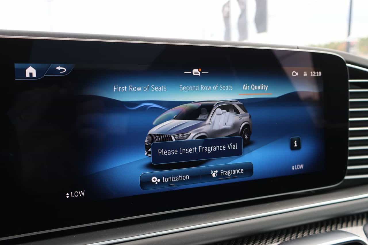 2025 Mercedes-Benz GLE-Class GLE63S AMG - Image 27