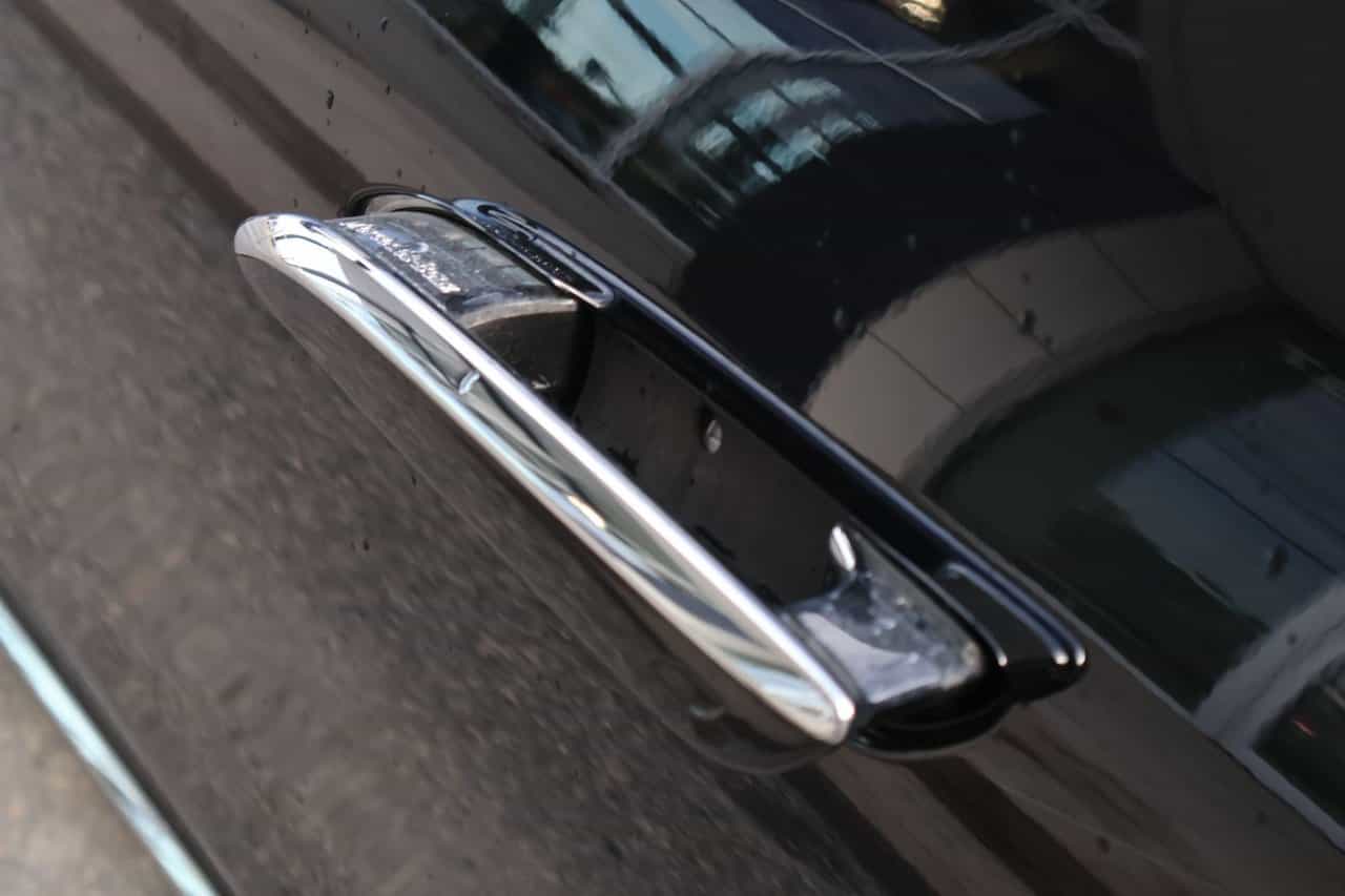 2025 Mercedes-Benz E-Class E450 - Image 10