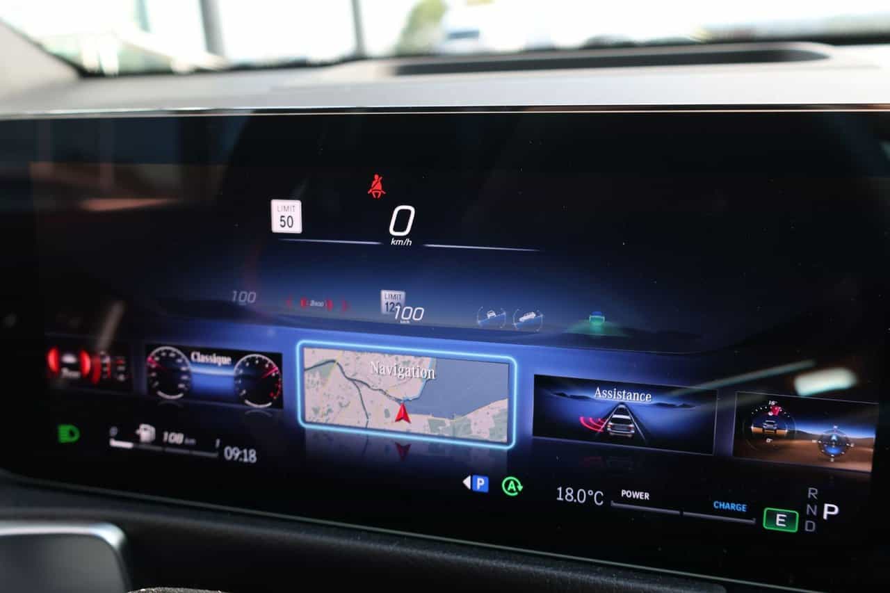 Image 24 Mercedes-Benz GLB GLB250 2025