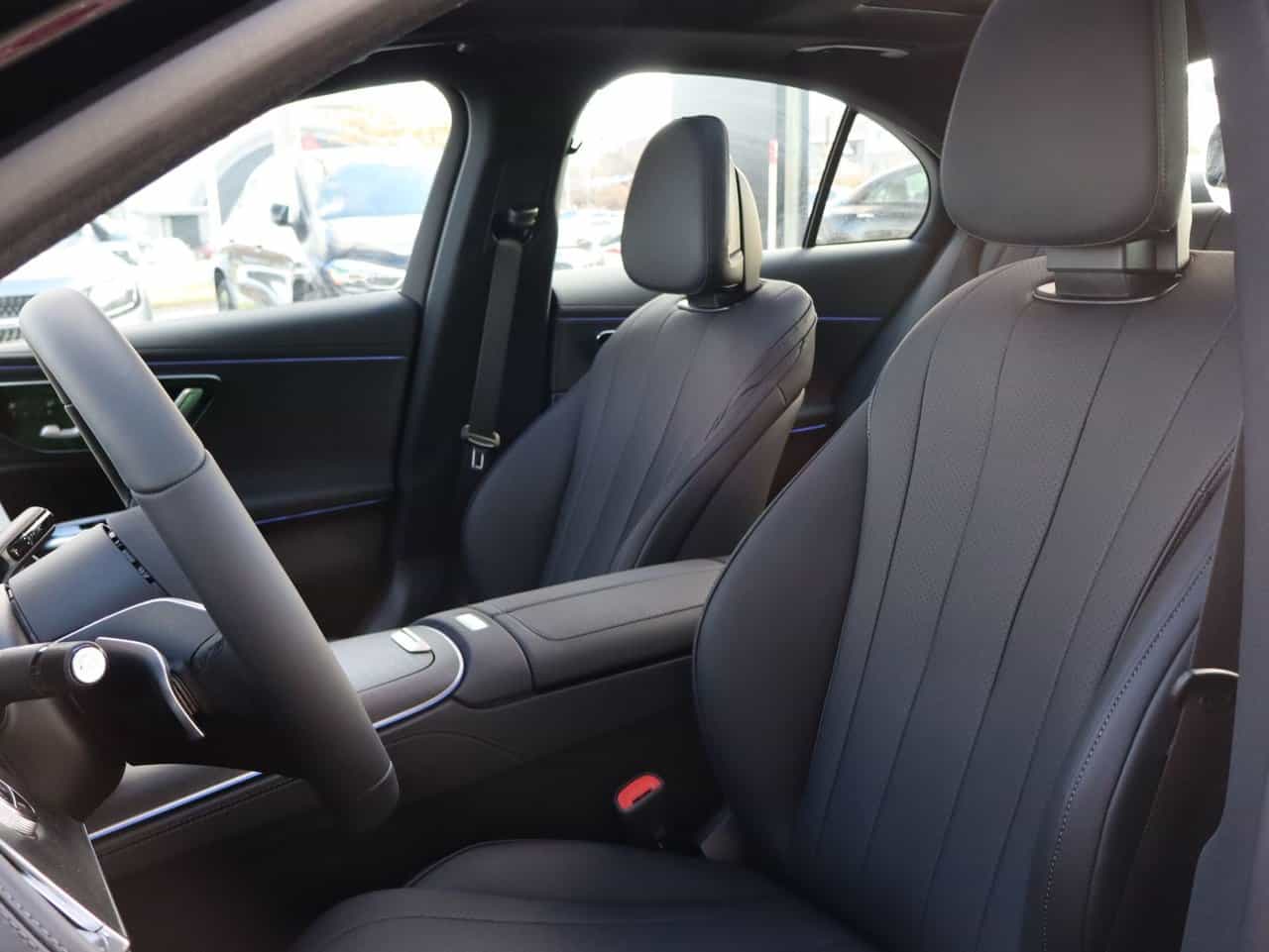 Image 3 Mercedes-Benz E-Class E350 2025