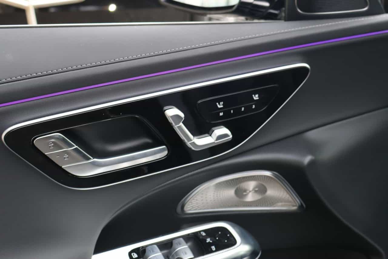 Image 12 Mercedes-Benz E-Class E350 2025